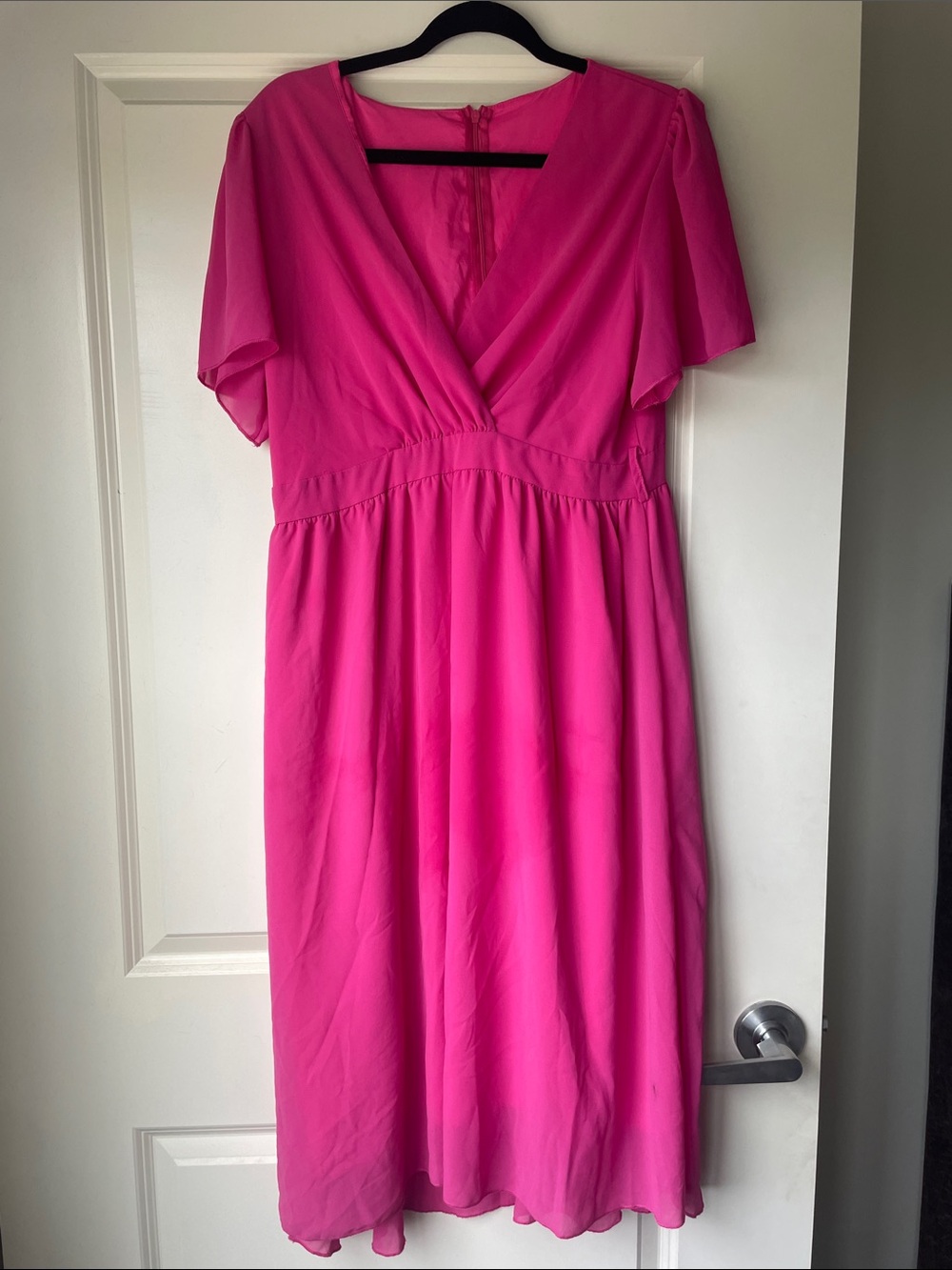 Women's Pink V-Neck Midi Dress
